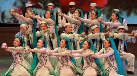 牢記初心擔(dān)使命 砥礪奮進(jìn)開(kāi)新篇<br/>建筑設(shè)計(jì)院慶祝中國(guó)共產(chǎn)黨成立100周年文藝匯演圓滿落幕